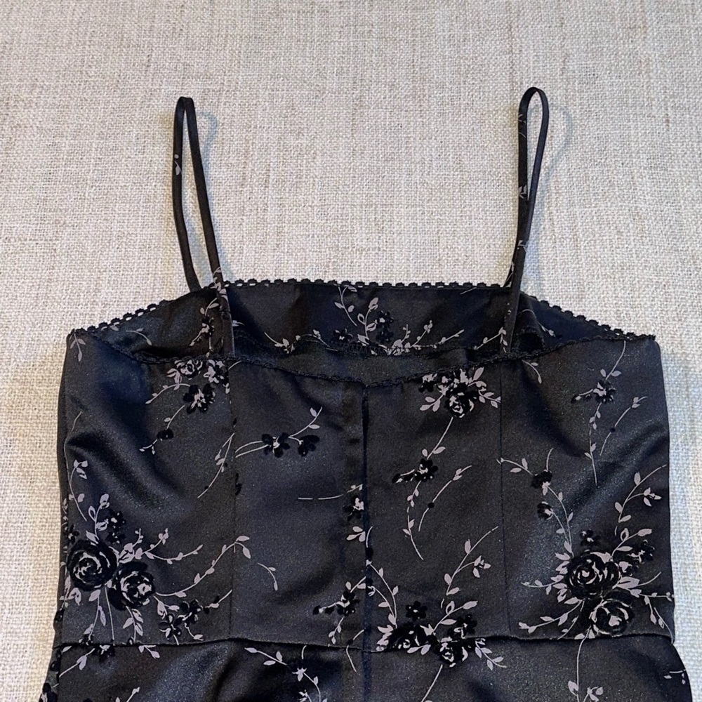 BYER TOO! Vintage Velvet-Floral Spaghetti Strap Tulle Lined Black Dress Junior 5 - Picture 9 of 16